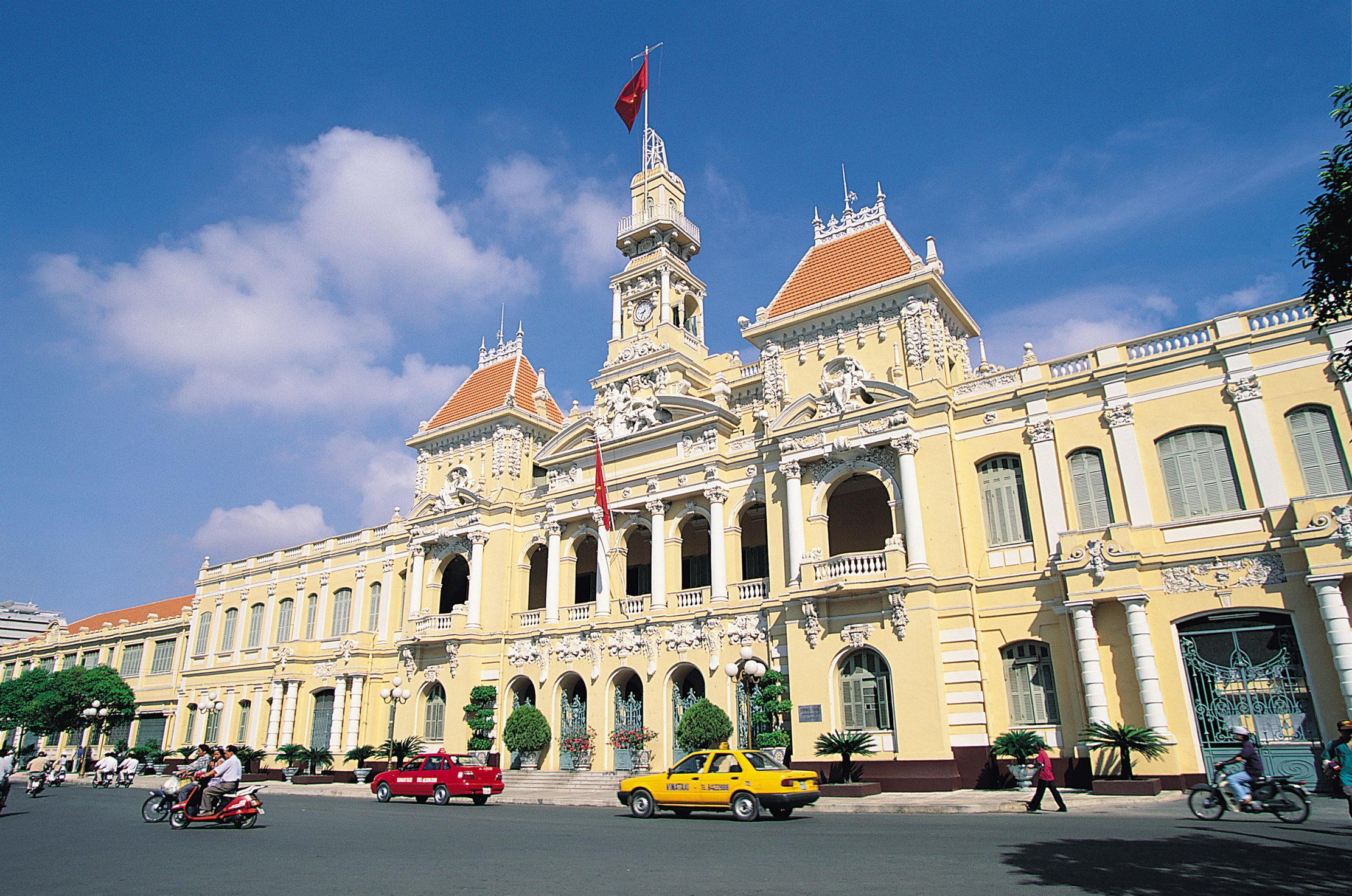 Ho Chi Minh City Hall